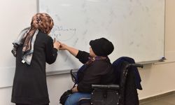 Kepez'de engelli bireylere EKPSS'ye hazırlık desteği