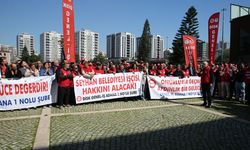 Seyhan Belediyesinde bir grup işçi eylem yaptı