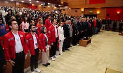 T3 Vakfı Yönetim Kurulu Başkanı Hıdır, Burdur'da gençlerle buluştu