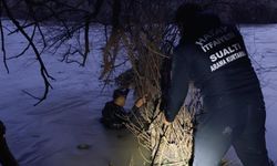 Asi Nehri'ne düşen kişi aranıyor