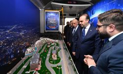 Bakan Kacır’dan Büyükşehir’in Bilim Otobüsü’ne Övgü