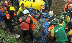 Endonezya'daki toprak kaymasında ölü sayısı 70'e yükseldi