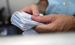 Evde Bakım Yardımı ödemeleri hak sahiplerinin hesaplarına artışlı şekilde yatırılıyor