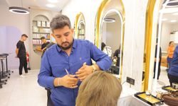 Gülerek Uğurladığı Müşterileri Bir Gün Sonra Enkaz Altında Kaldı