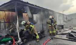 Konteynerde Çıkan Yangın Paniğe Neden Oldu