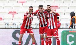 Özbelsan Sivasspor: 4 - Sakaryaspor: 1