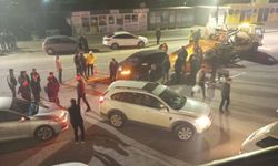 Şehit Fırat Yılmaz Çakıroğlu Caddesi’nde Kaza: 4 Yaralı