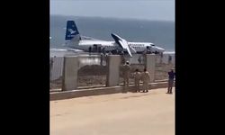 Somali'de yolcu uçağı pistten çıktı