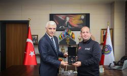 Temur’dan Yeni Görevinde İl Emniyet Müdürü’nü Ziyaret Etti