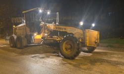 Yağışların Arterlerde Oluşturduğu Tahribatlar Hızla Gideriliyor