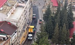 Yollar Tek Tek Yenileniyor