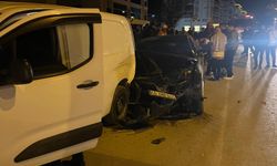 Afşin’de Otomobil Park Halindeki 4 Aracı Biçti