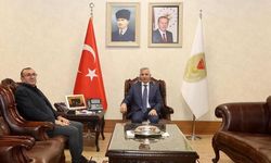 Vali Ünlüer, CHP İl Başkanı Ünal Ateş’i Makamında Kabul Etti