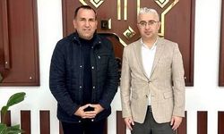 Adana Kahramanmaraşlılar Derneği’nden Başkan Gürbüz’e Nezaket Ziyareti