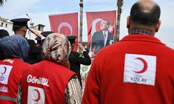 Adana, Mersin, Osmaniye ilçelerinde Çanakkale Deniz Zaferi'nin 111. yıl dönümü kutlandı