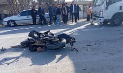 Burdur'da kamyonetle çarpışan motosikletin sürücüsü öldü