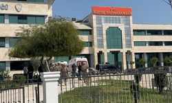 GÜNCELLEME - Antalya'da Kepez Hükümet Konağı'nda silahla ateş eden kişi teslim oldu