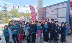 Kepez Kitap Fuarı öğrencileri ağırlıyor