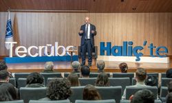 'Tecrübe Haliç'te' söyleşisinin konuğu iş insanı Temel Kotil oldu