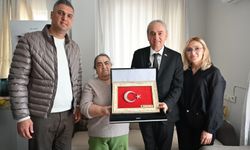 Kepez Belediye Başkanı Kocagöz'den şehit annesine ziyaret