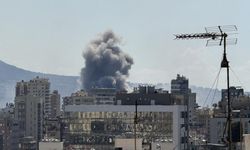 Katil İsrail ordusu Beyrut'un güneyindeki Dahiye bölgesine yeni hava saldırısı düzenledi