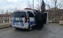 ‘Bir Dal Sigara’ Tartışması Bıçaklı Kavgaya Dönüştü: 1 Yaralı