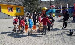 Büyükşehir’den Sarıçukur’da Miniklere Eğlence ve Bilim Dolu Bir Gün