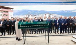 Eski Milletvekili Ahmet Özdemir’in Annesi Toprağa Verildi