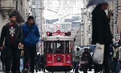 İstiklal Caddesi'ni ziyaret edenlerin sayısı 2025'te 107 milyonla rekor kırdı