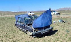 Kontrolden Çıkan Otomobil Tarlaya Girdi: 1 Yaralı