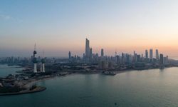 Kuveyt, 14 füze ve 12 İHA'nın etkisiz hale getirildiğini duyurdu