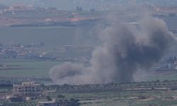 İşgalci İsrail ordusunun Lübnan'a geceden beri düzenlediği saldırılarda en az 7 kişi öldü