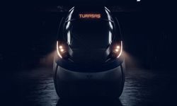 Türkiye’nin ilk milli elektrikli hızlı treni raylara iniyor