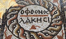 3 bin yıllık antik kentte "kıskanan çatlasın" mesajı