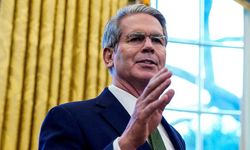 ABD Hazine Bakanı Bessent, İran'a saldırılar için "yeterli kaynağa" sahip olduklarını savundu