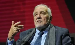 Tarihçi Prof. Dr. İlber Ortaylı Hayatını Kaybetti