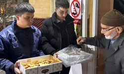 Ülkü Ocakları’ndan Kadir Gecesi’nde Anlamlı İkram