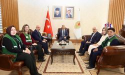 Vali Ünlüer, Yeşilay Kahramanmaraş Şubesi Heyetini Makamında Ağırladı