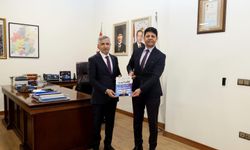 Vali Ünlüer’den Yoğun Ziyaret Trafiği