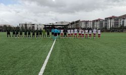 Afşinspor Play-Off’a Yükseldi: Türkoğlu’nu 2-0 Mağlup Etti