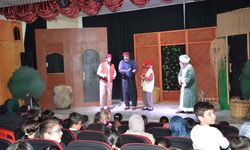 Afşin’de “Bir Nasreddin Hoca Varmış” Çocuk Tiyatrosu Sahnelendi