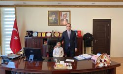 Afşin’de Kaymakamlık Koltuğu Minik Muhammet’e Emanet Edildi