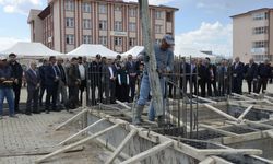 Afşin’de Tatbikat Camii İçin Temel Atma Töreni Gerçekleştirildi