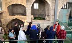 14. Uluslararası Portakal Çiçeği Karnavalı'nın ziyaretçileri Tarsus'u gezdi