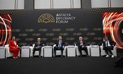 Antalya Diplomasi Forumu'nda 'küresel enerji' paneli düzenlendi