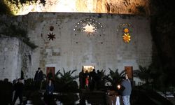 Hatay'da St. Pierre Kilisesi'nde Paskalya ayini düzenlendi