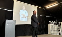 İstanbul Bilgi Üniversitesinde şef Yalçınkaya öğrencilerle buluştu