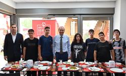 Kepez'in projelerine birincilik ve ikincilik ödülü