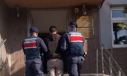 Antalya'da 28 yıl kesinleşmiş hapis cezasıyla aranan hükümlü yakalandı