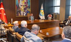 Mezitli'de esnafla belediye el ele ekonomi için buluştu